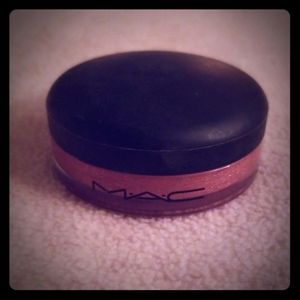MAC crystal glaze gloss